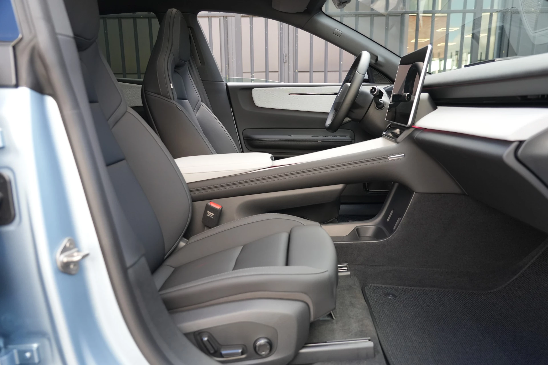Hoofdafbeelding Polestar 4