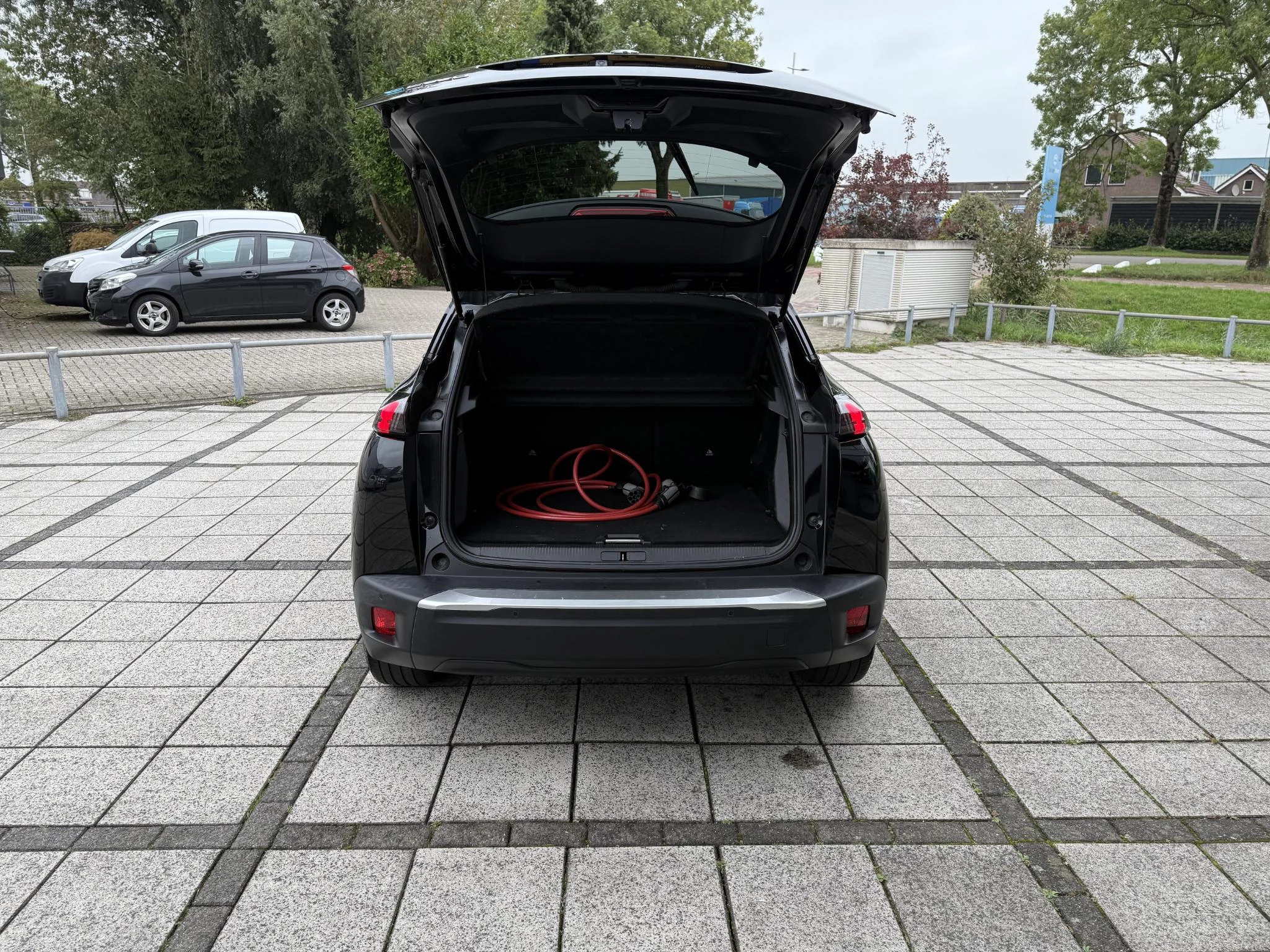 Hoofdafbeelding Peugeot e-2008