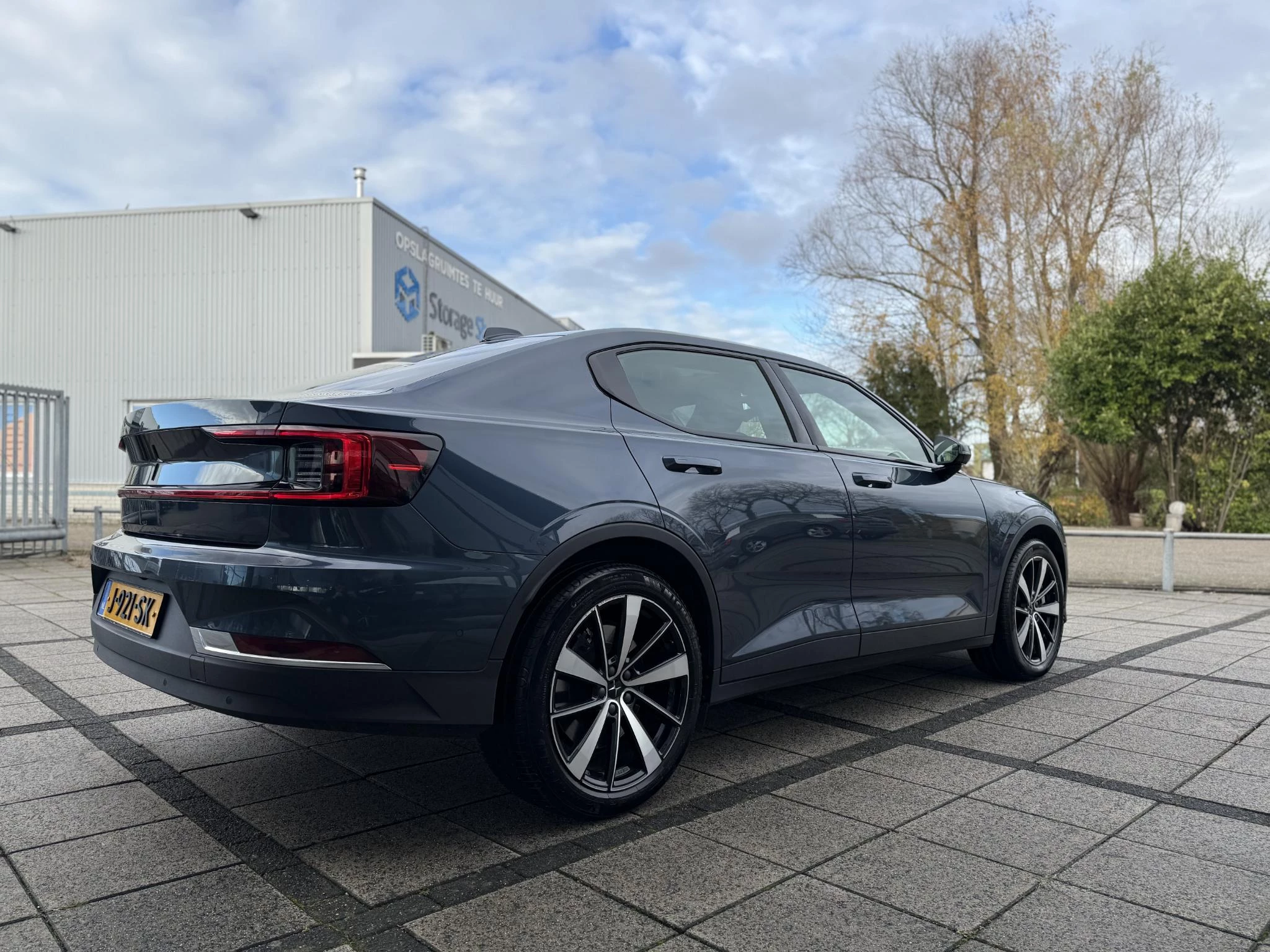 Hoofdafbeelding Polestar 2