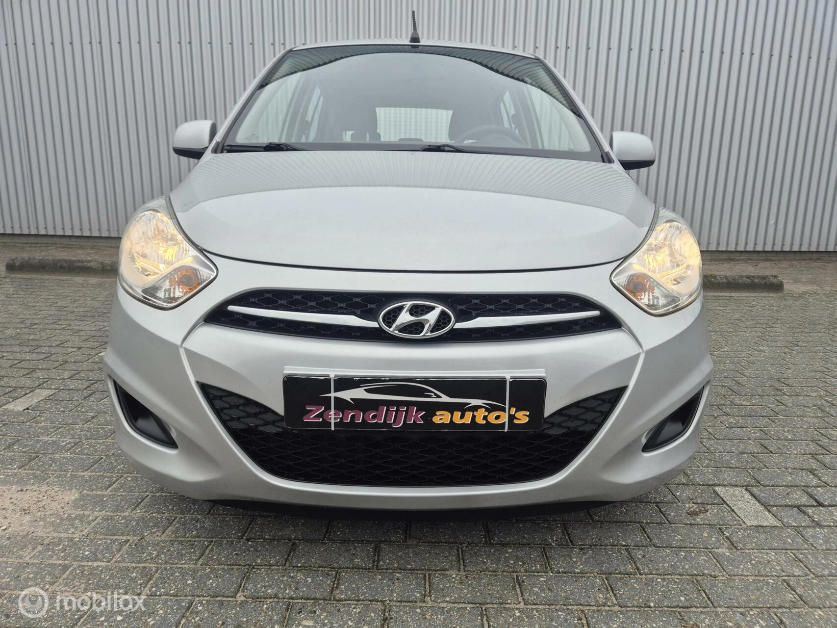 Hoofdafbeelding Hyundai i10