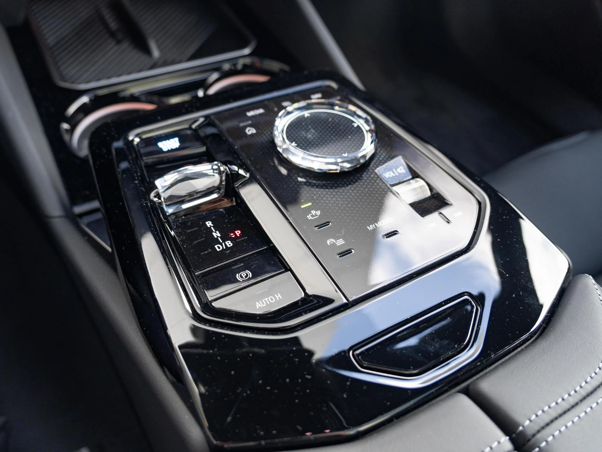 Hoofdafbeelding BMW i5