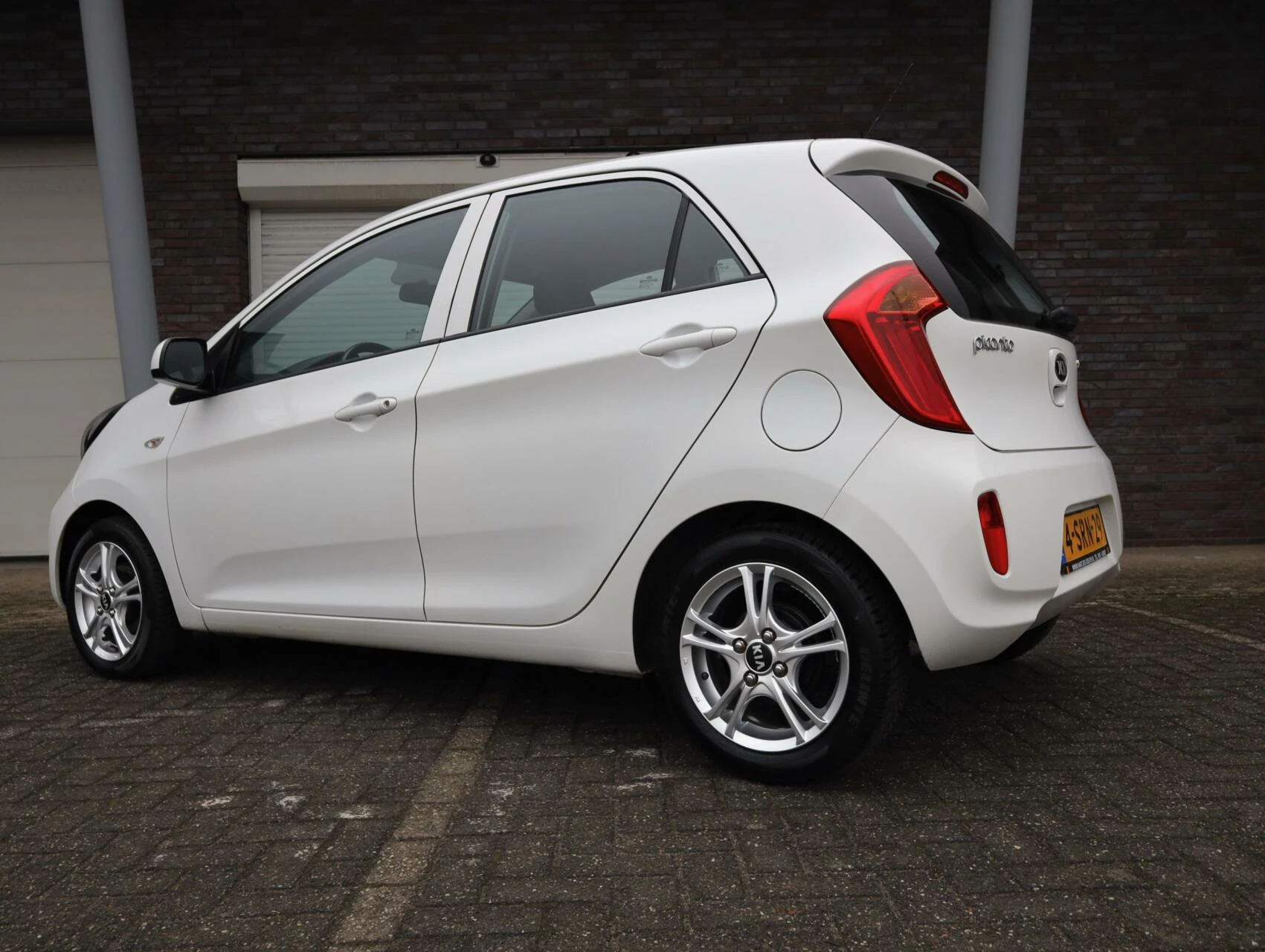 Hoofdafbeelding Kia Picanto