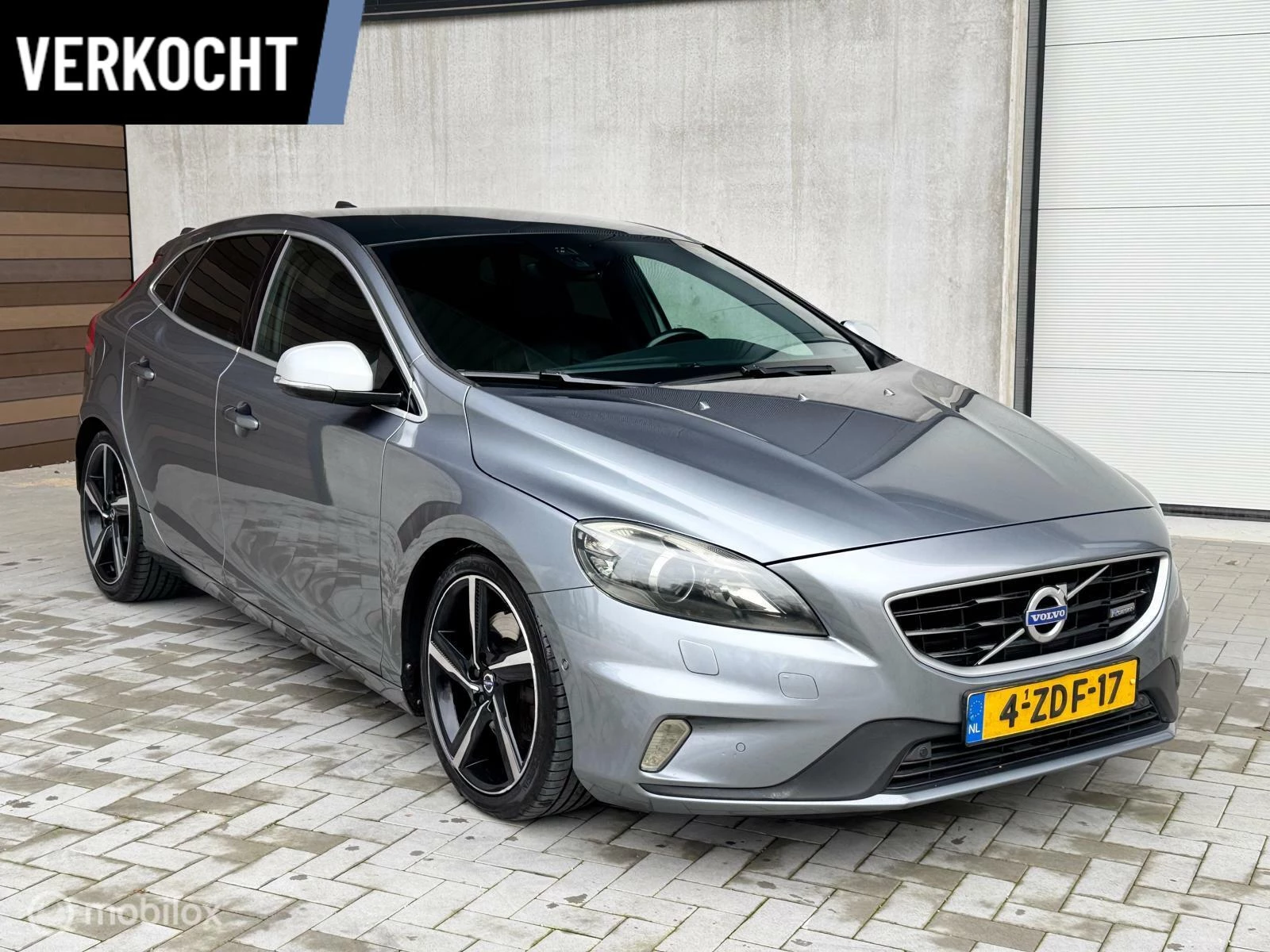 Hoofdafbeelding Volvo V40