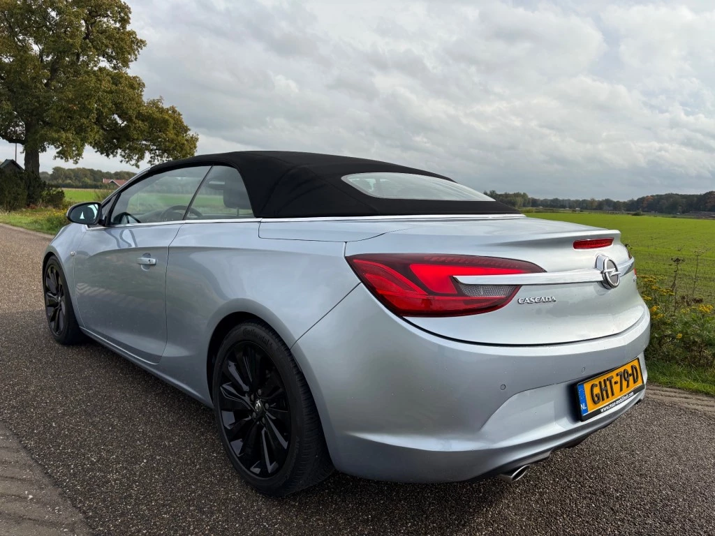 Hoofdafbeelding Opel Cascada