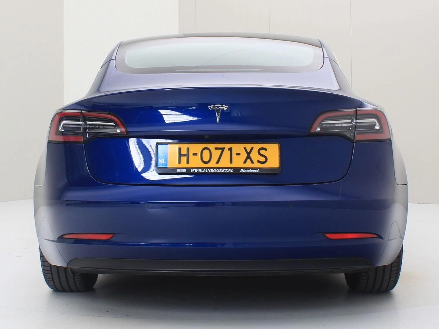 Hoofdafbeelding Tesla Model 3