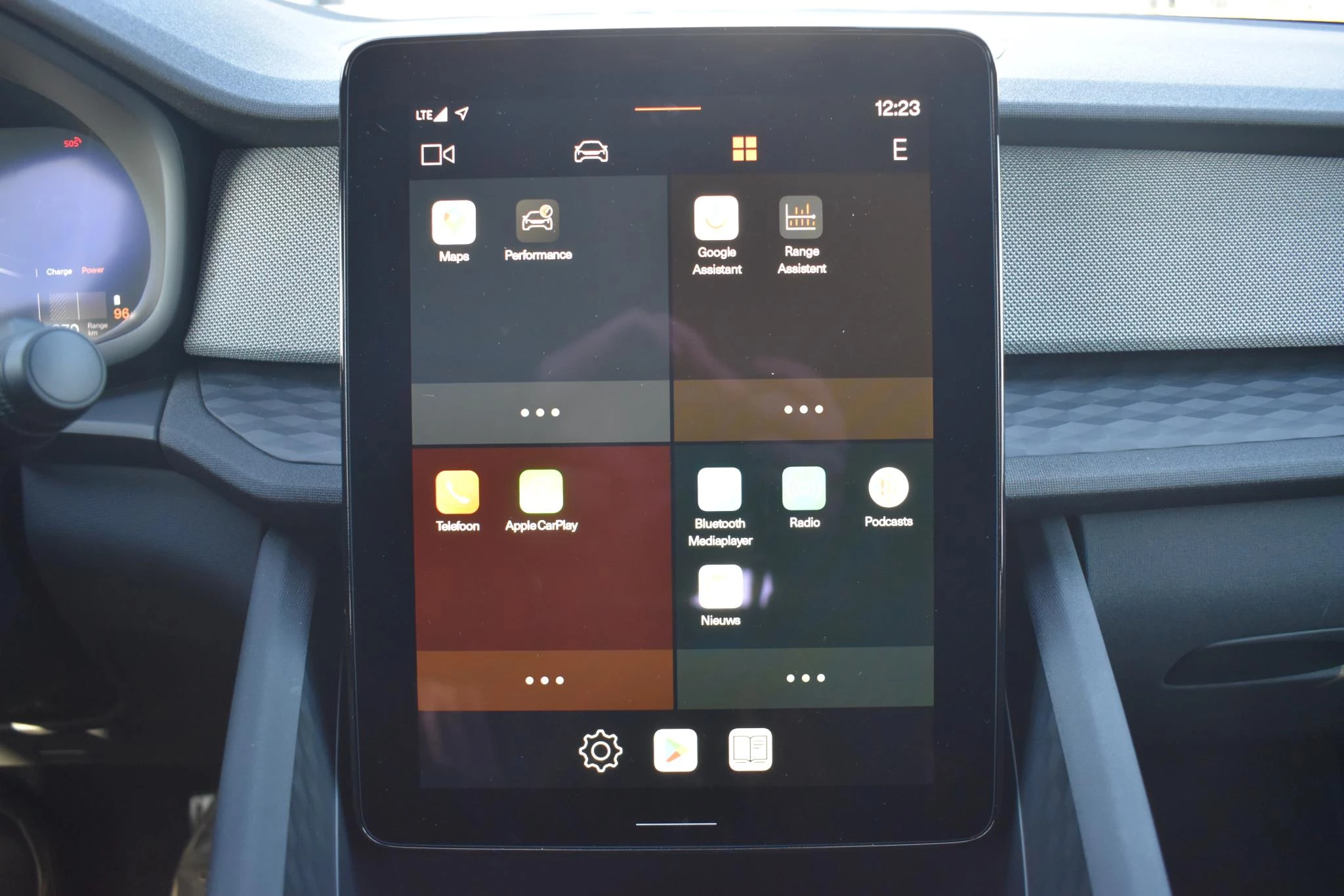 Hoofdafbeelding Polestar 2