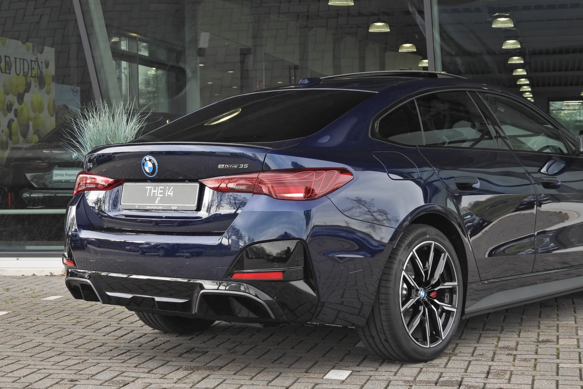 Hoofdafbeelding BMW i4