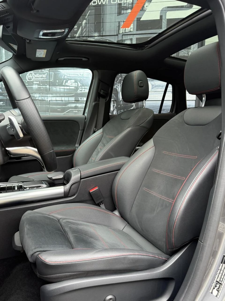 Hoofdafbeelding Mercedes-Benz EQA