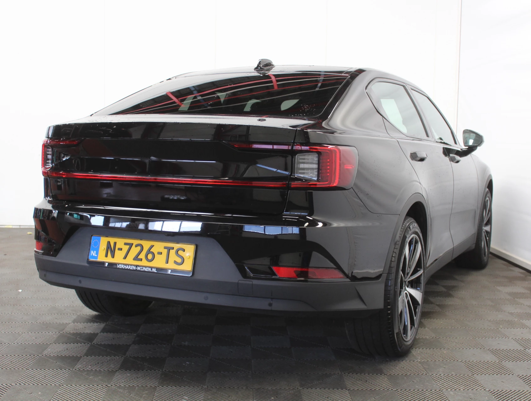 Hoofdafbeelding Polestar 2