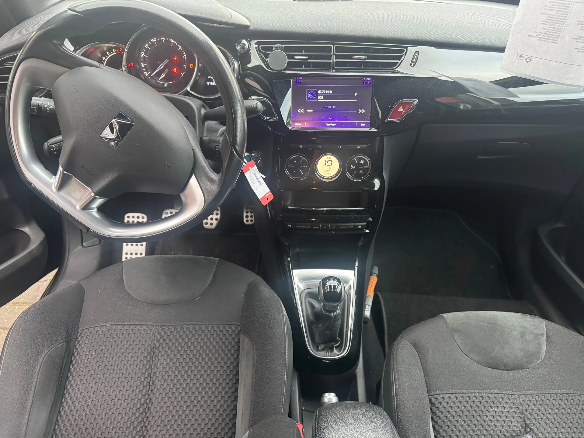 Hoofdafbeelding DS DS 3