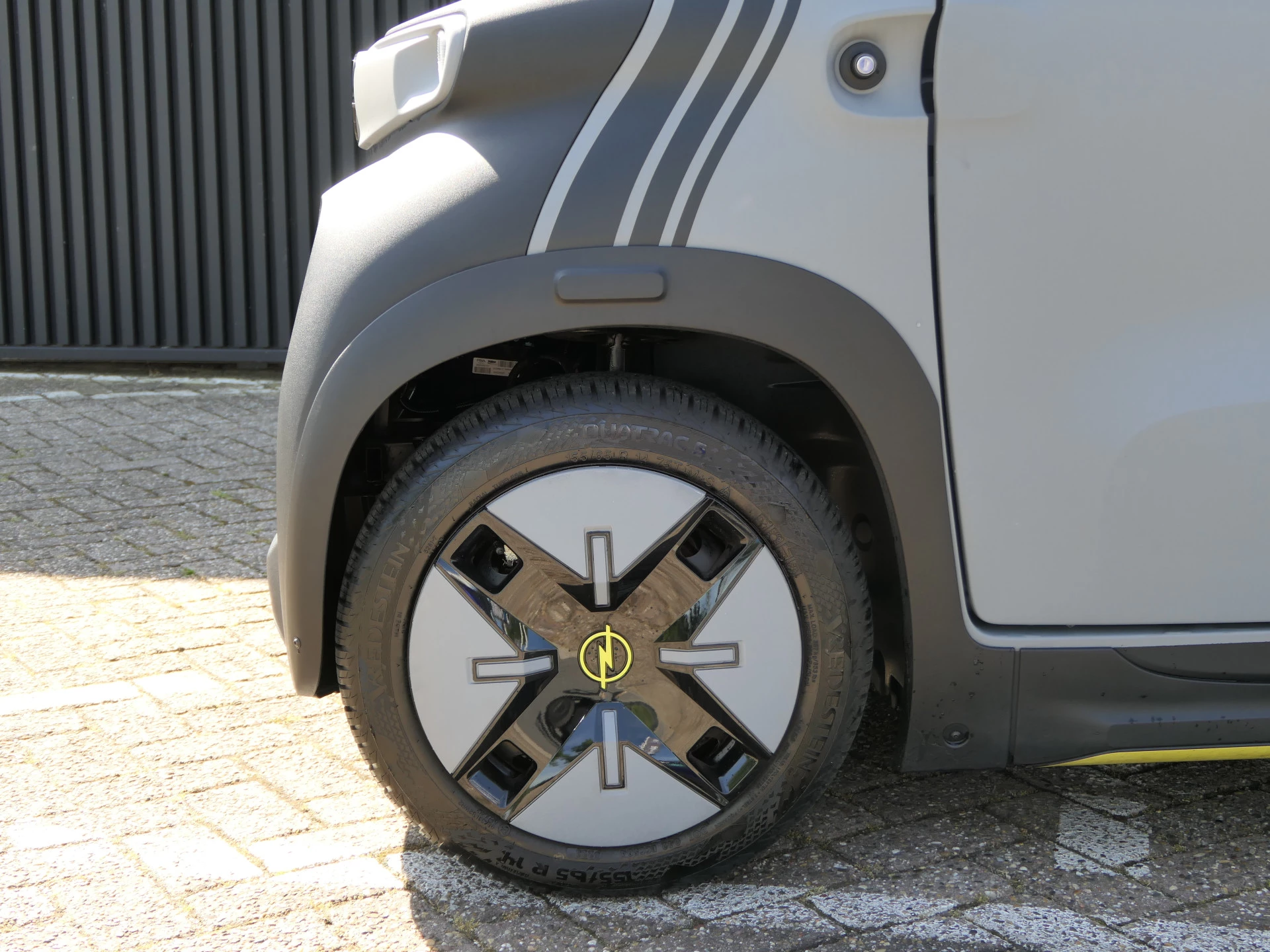 Hoofdafbeelding Opel Rocks-e