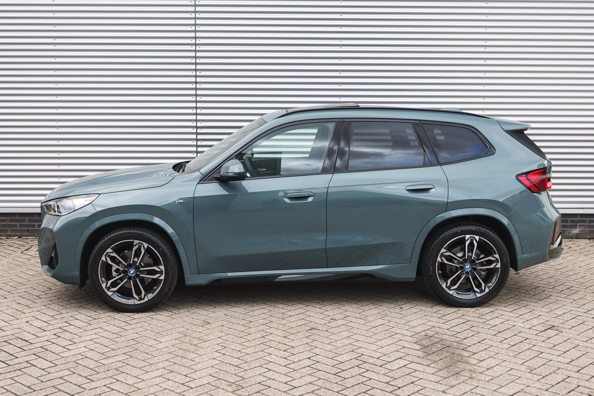 Hoofdafbeelding BMW iX1