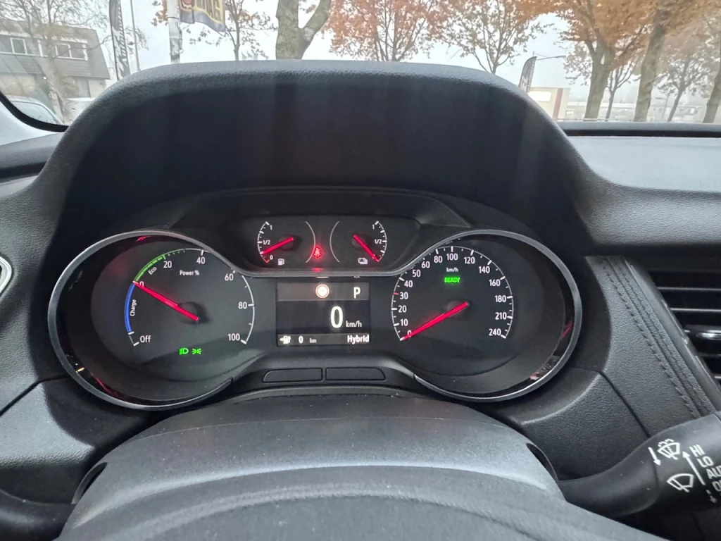 Hoofdafbeelding Opel Grandland X