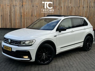 Volkswagen Tiguan 1.5 TSI R-line Automaat | Panorama | Leer | LED Verlichting | Actief Demping Systeem | Achteruitrijcamera | Black Style | 20 inch velgen | Elektrische verstelbare stoelen | Afneembare trekhaak