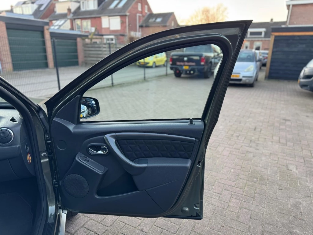 Hoofdafbeelding Dacia Duster