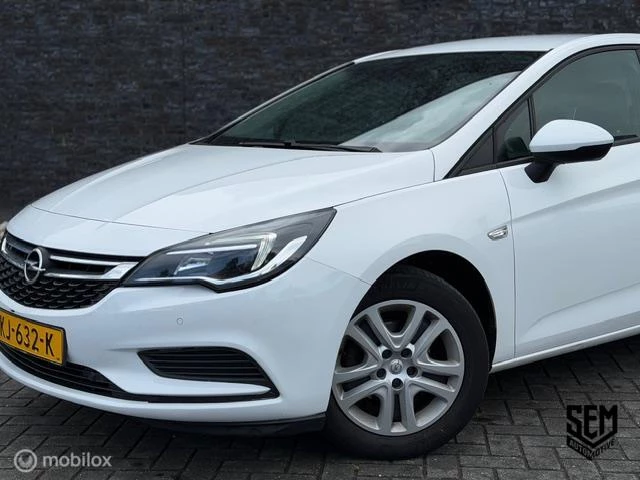 Hoofdafbeelding Opel Astra