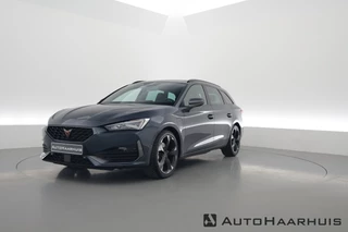 Hoofdafbeelding CUPRA Leon Sportstourer CUPRA Leon Sportstourer 1.4 e-Hybrid | Travel Assist | Stoel- Stuurverw. | Apple CarPlay | Navi | Keyless