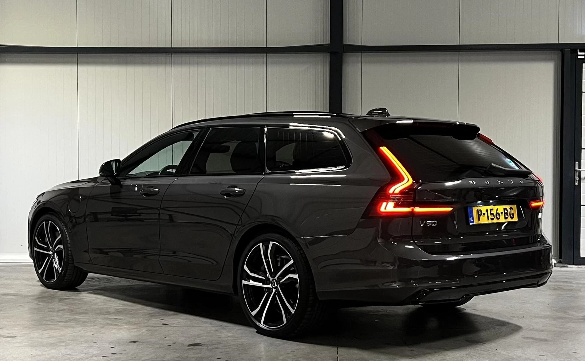 Hoofdafbeelding Volvo V90
