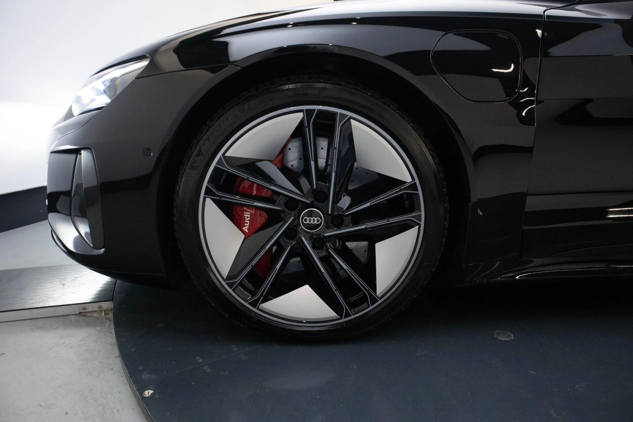 Hoofdafbeelding Audi e-tron GT