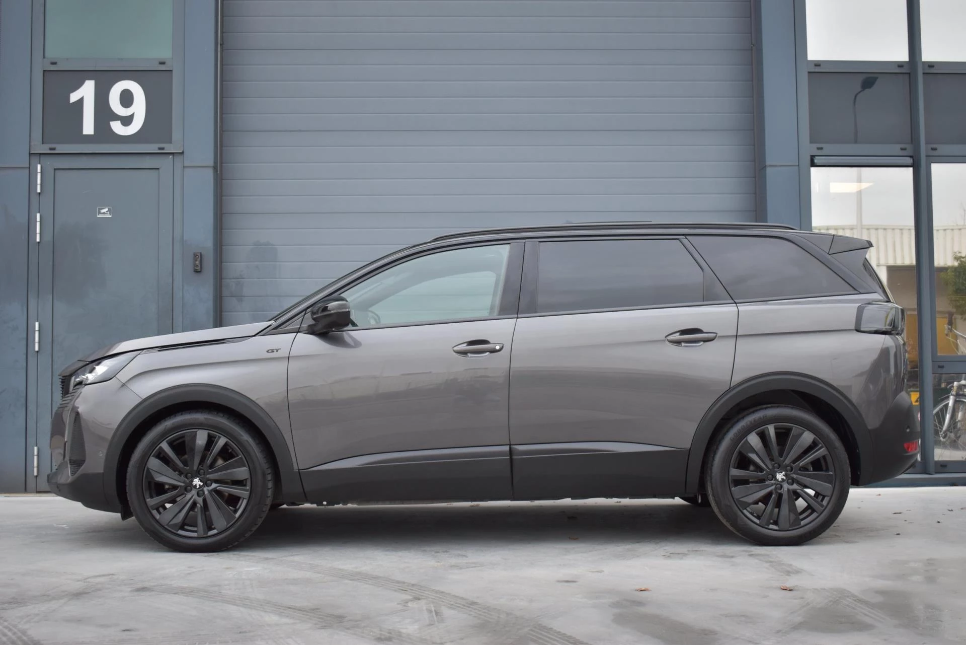 Hoofdafbeelding Peugeot 5008