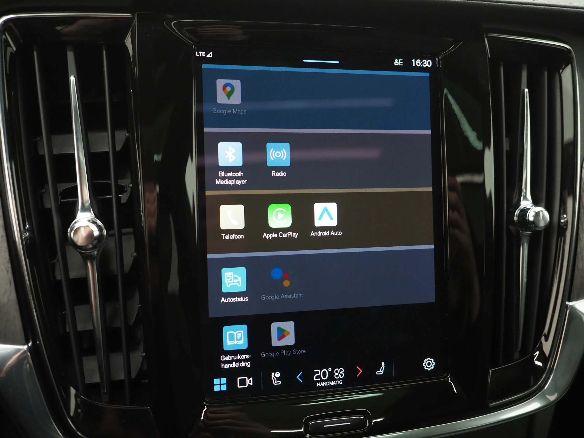 Hoofdafbeelding Volvo V90