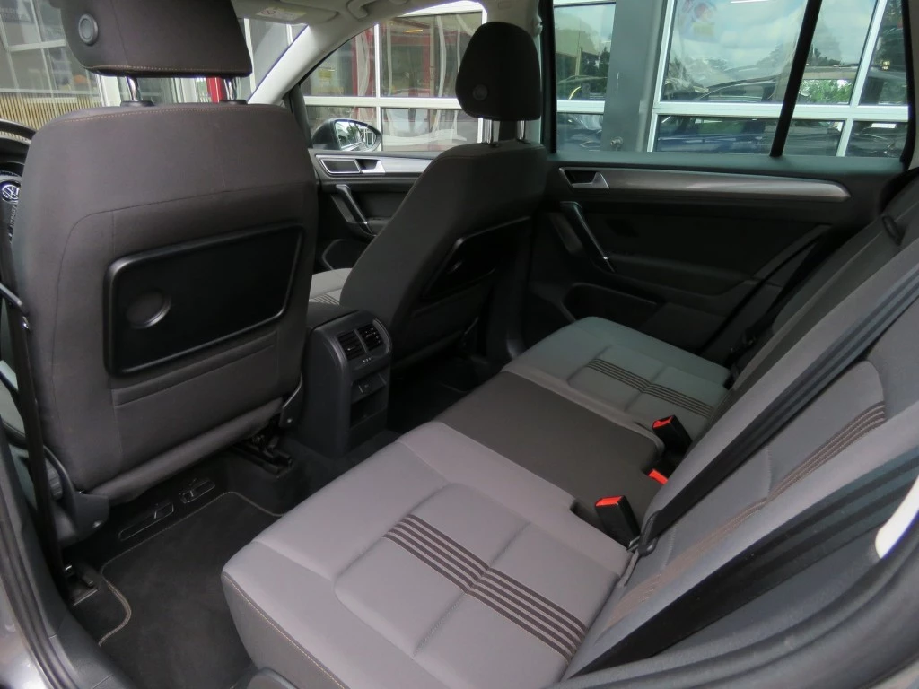 Hoofdafbeelding Volkswagen Golf Sportsvan