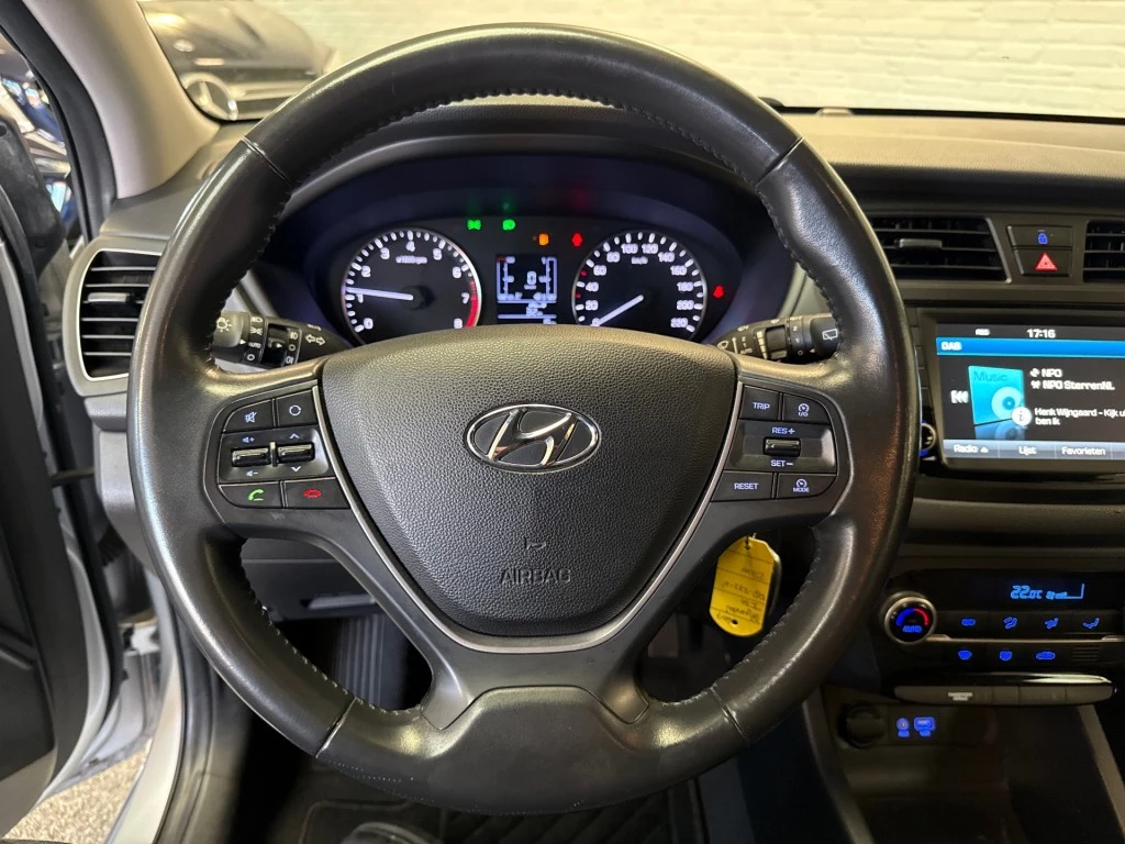 Hoofdafbeelding Hyundai i20