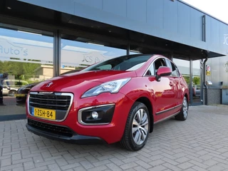 Hoofdafbeelding Peugeot 3008 Peugeot 3008 1.6 VTI Style Ecc Cruise Navi Pano Trekhaak Pdc 2015