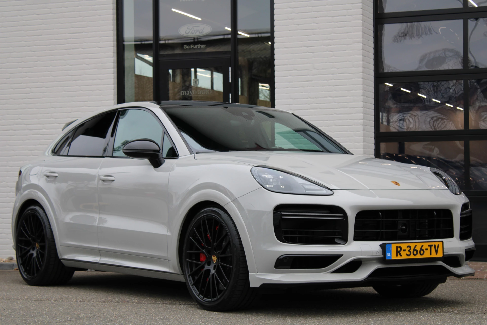 Hoofdafbeelding Porsche Cayenne