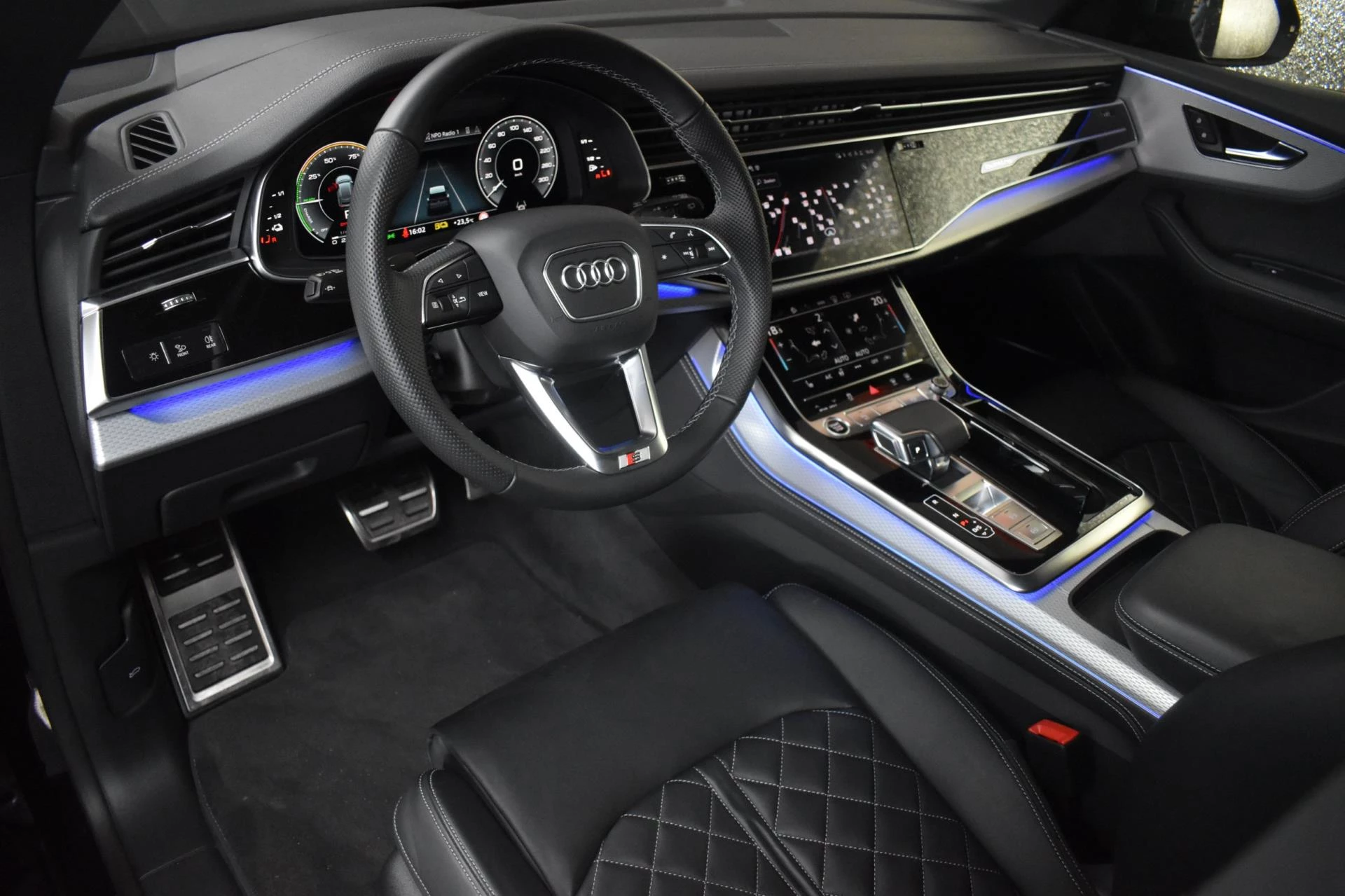 Hoofdafbeelding Audi Q8
