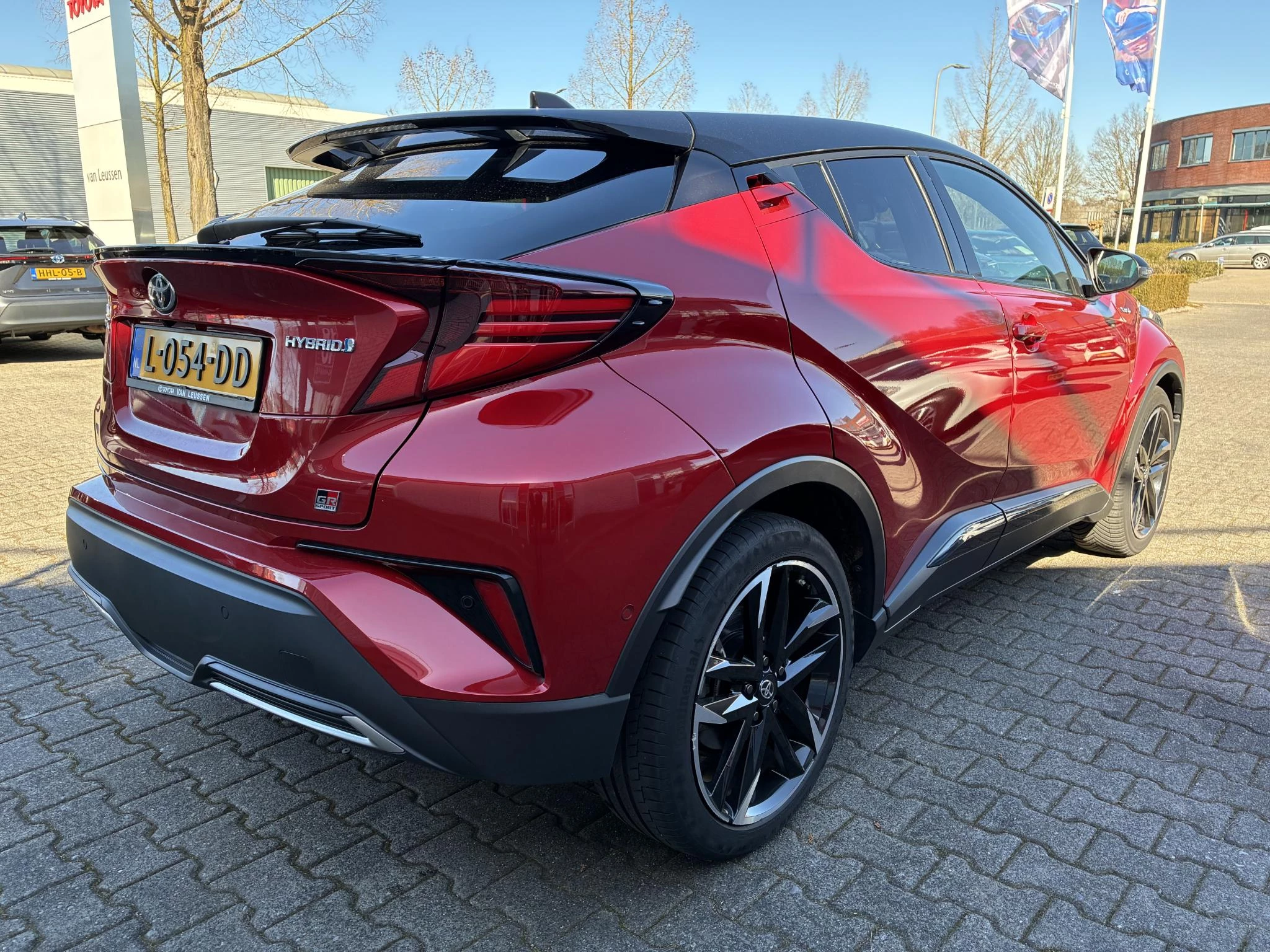 Hoofdafbeelding Toyota C-HR