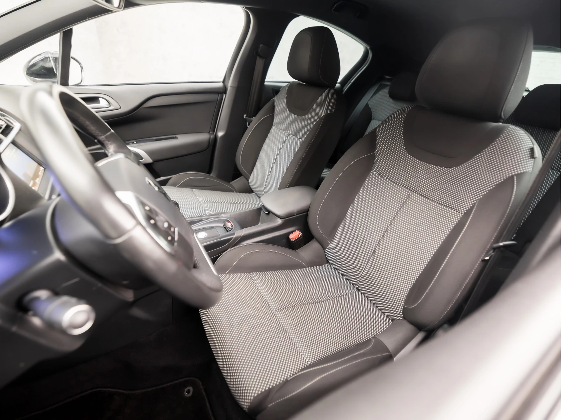 Hoofdafbeelding DS DS 4