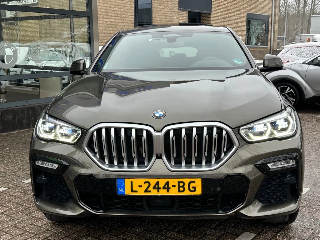 Hoofdafbeelding BMW X6