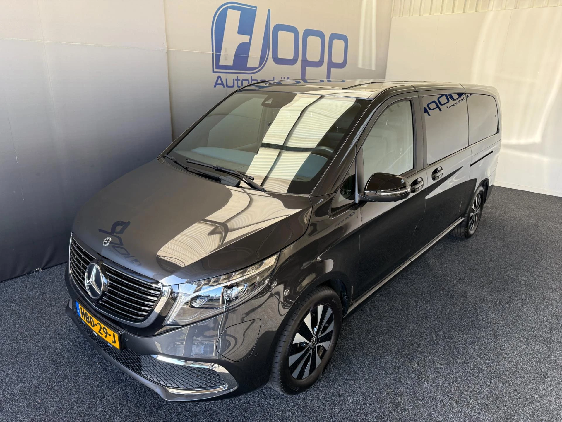 Hoofdafbeelding Mercedes-Benz EQV
