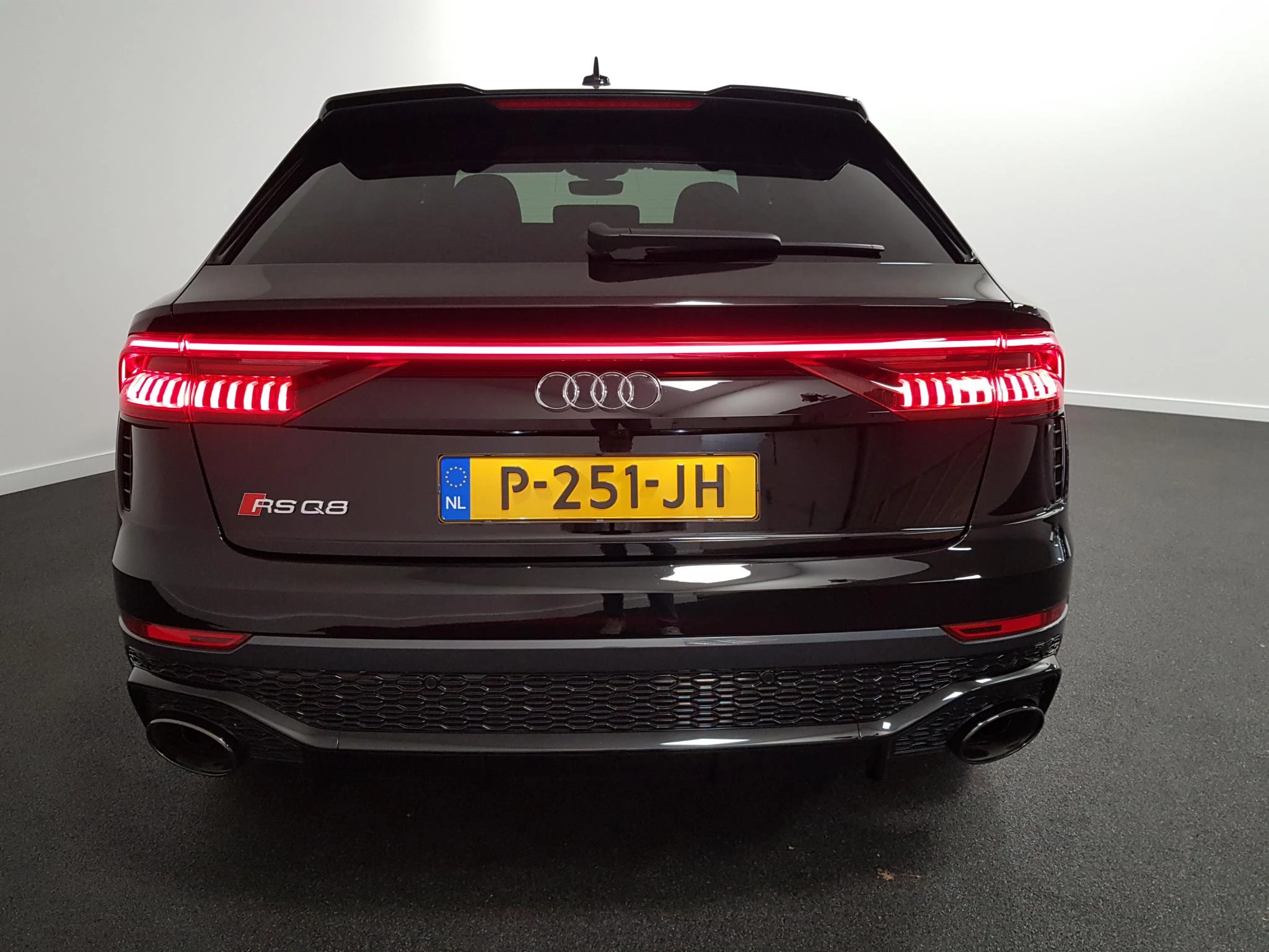 Hoofdafbeelding Audi Q8