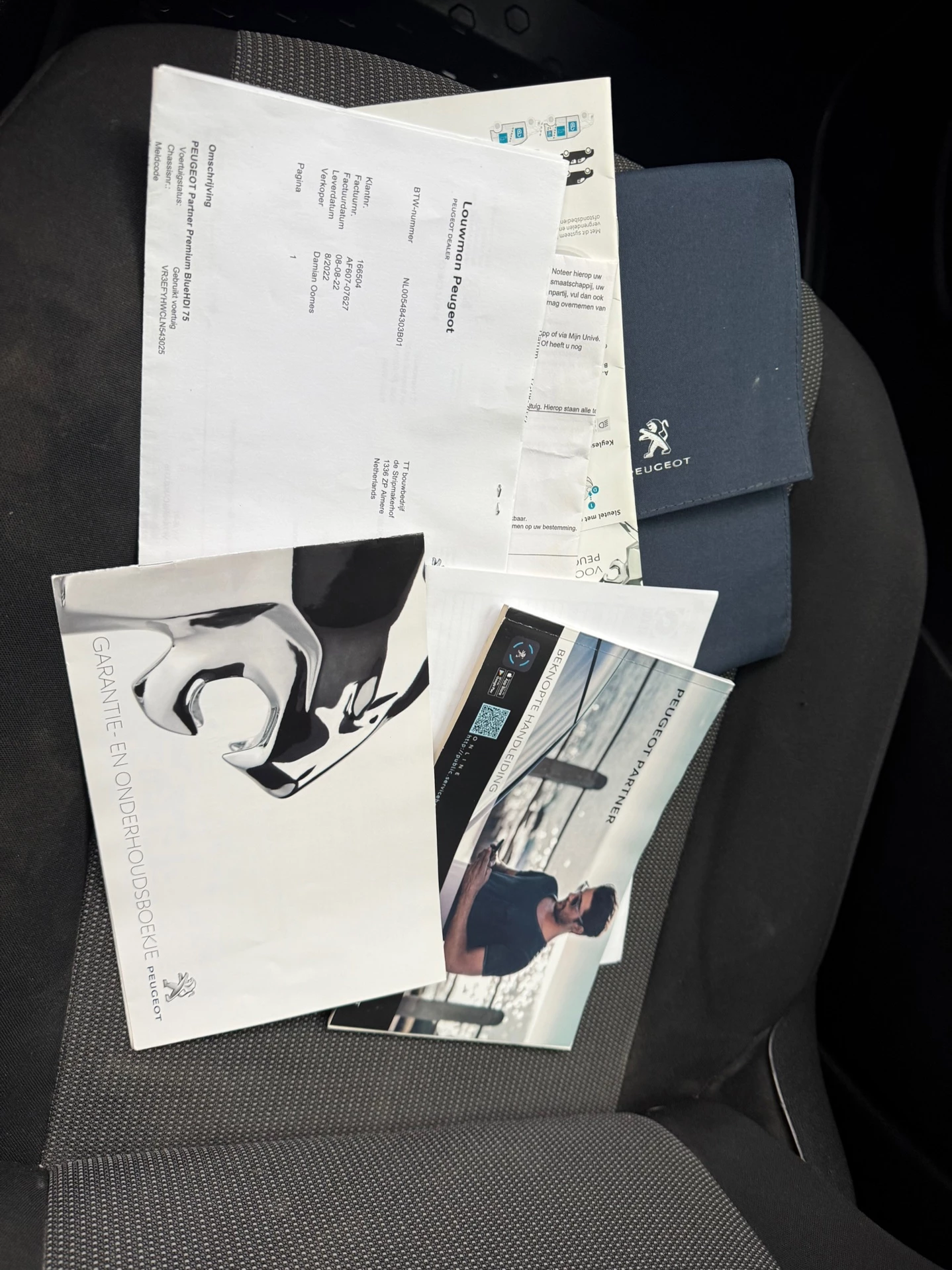 Hoofdafbeelding Peugeot Partner