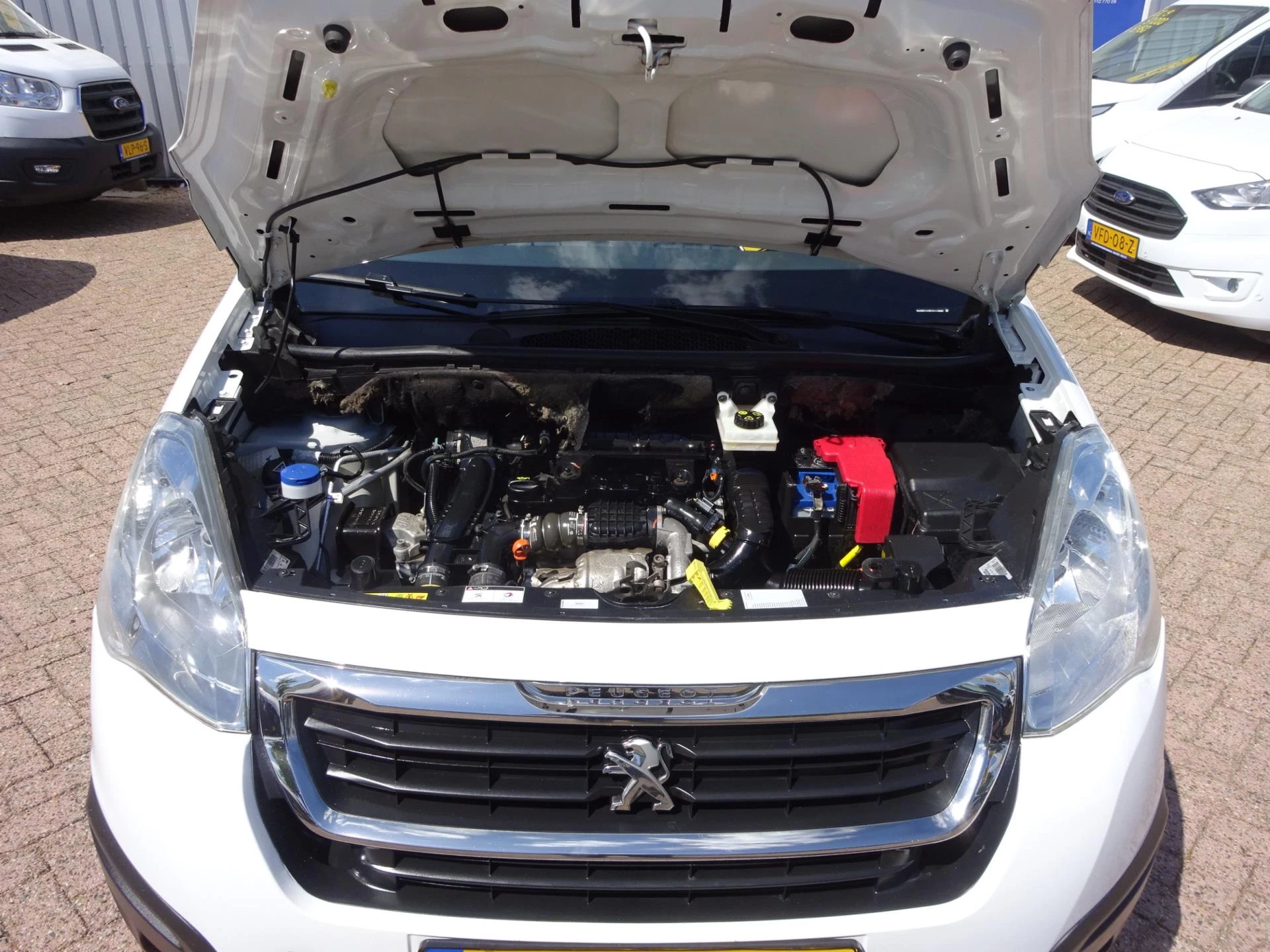 Hoofdafbeelding Peugeot Partner