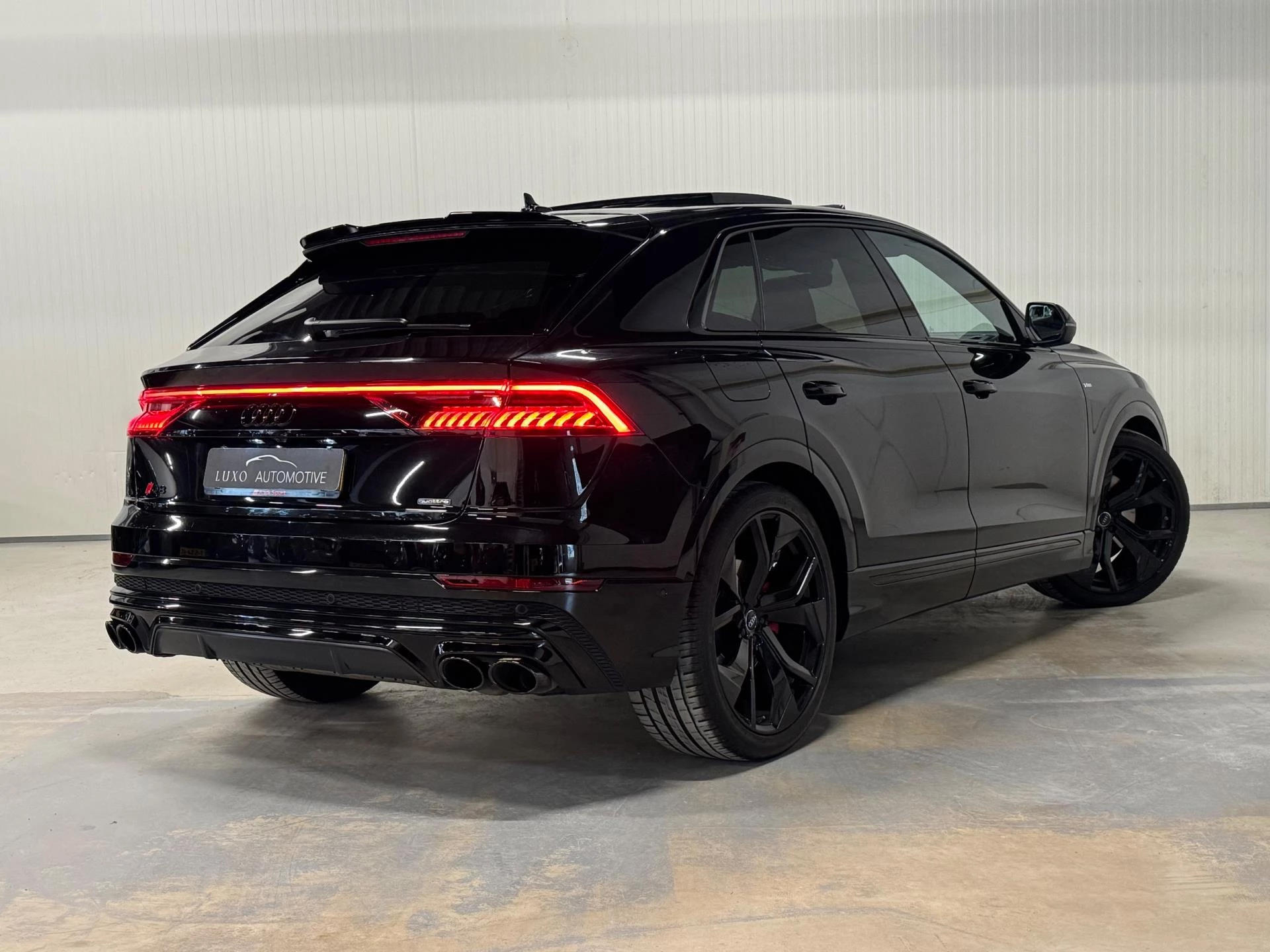 Hoofdafbeelding Audi Q8