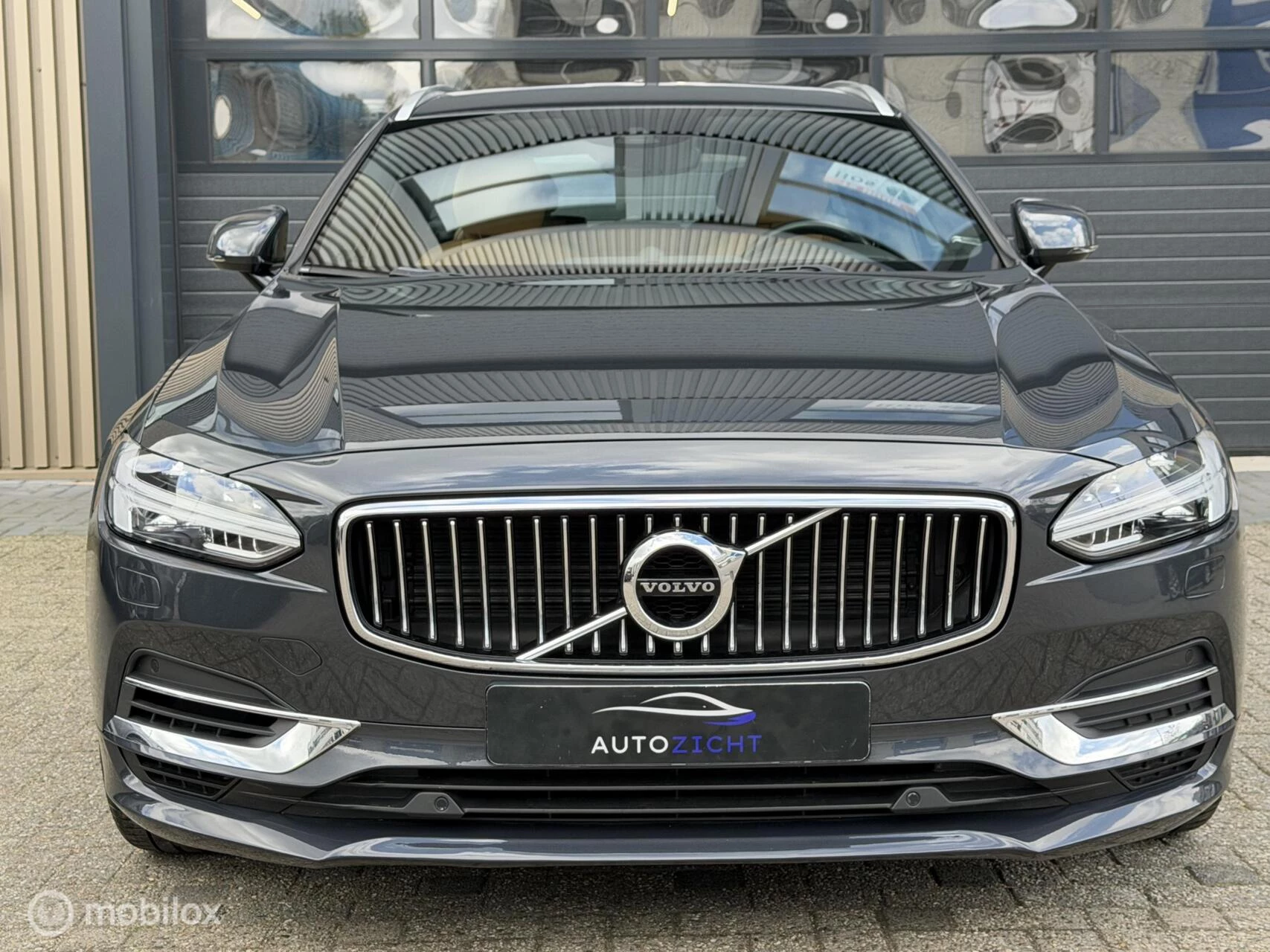 Hoofdafbeelding Volvo V90