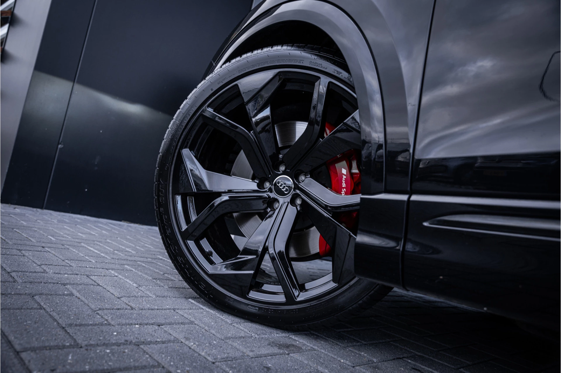 Hoofdafbeelding Audi Q8