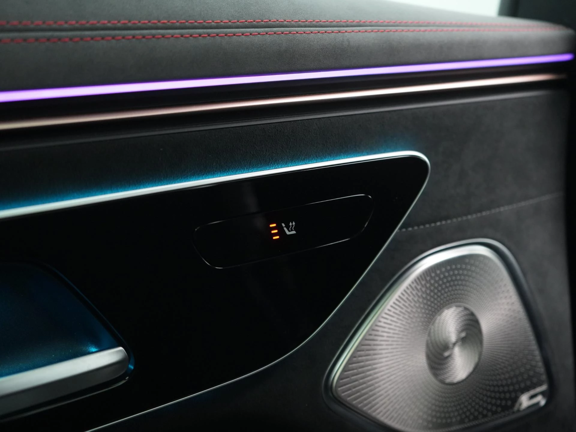 Hoofdafbeelding Mercedes-Benz EQS