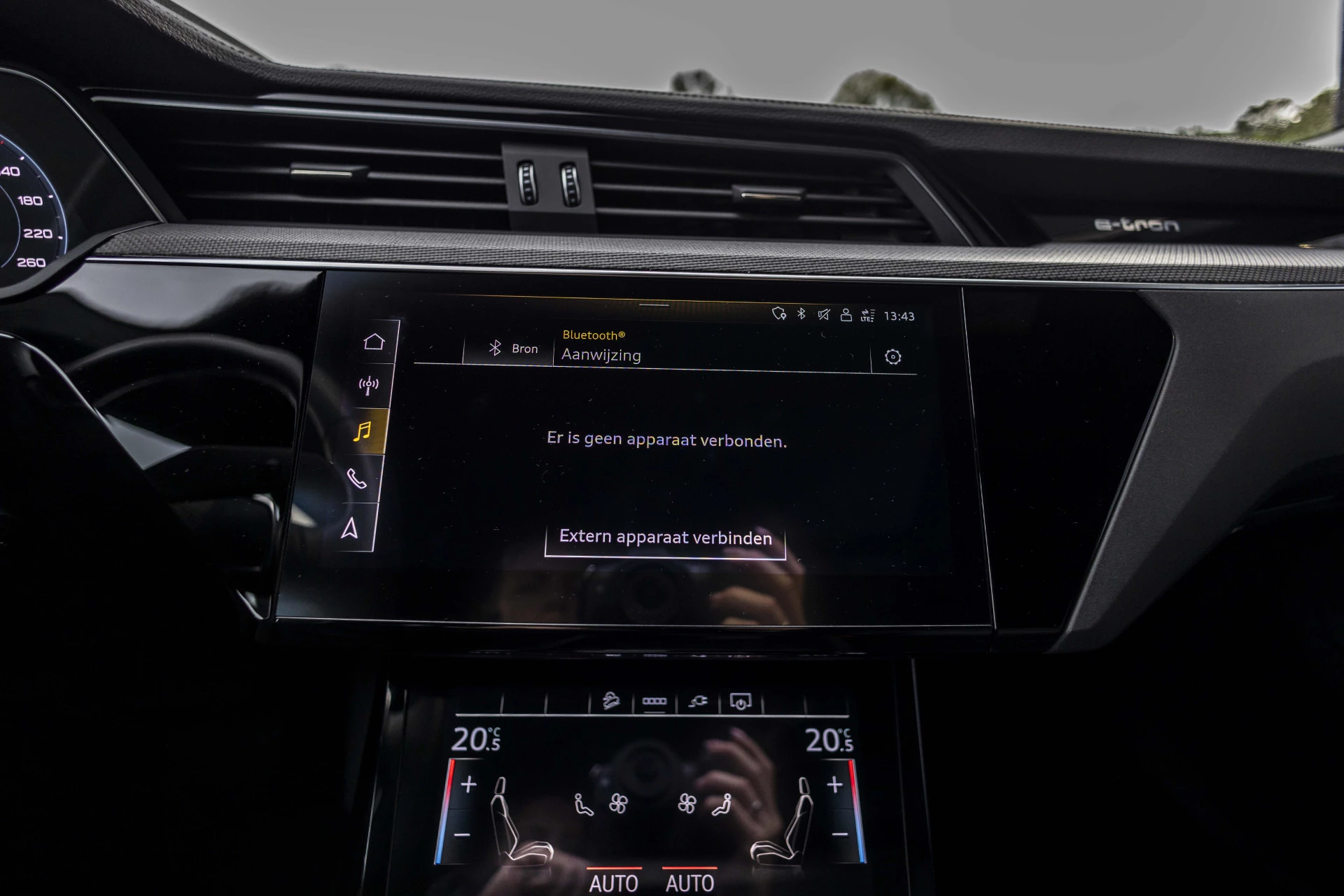 Hoofdafbeelding Audi e-tron