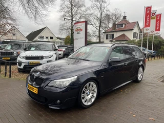 BMW 5 Serie TOURING 520I M-PAKKET AUTOMAAT / NAVI / AIRCO-ECC / PDC / LMV