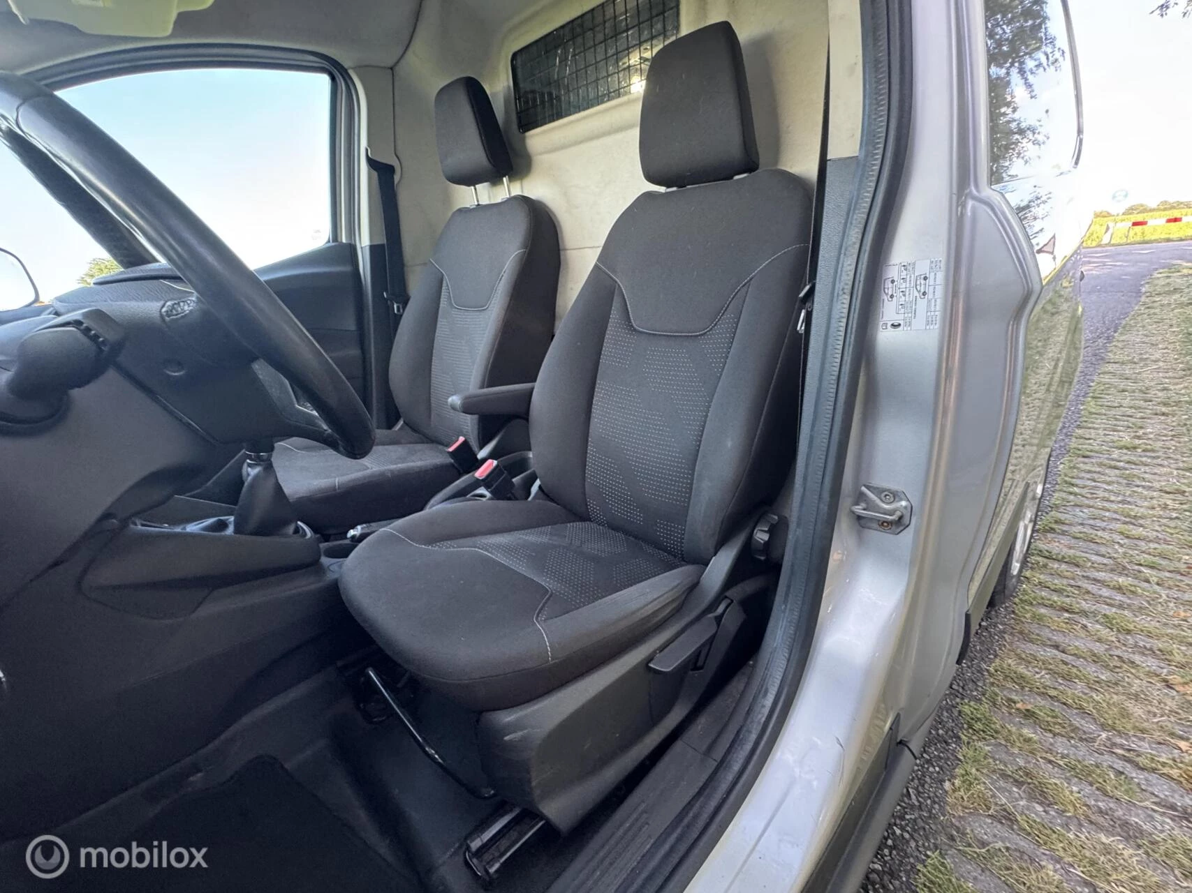 Hoofdafbeelding Ford Transit Courier