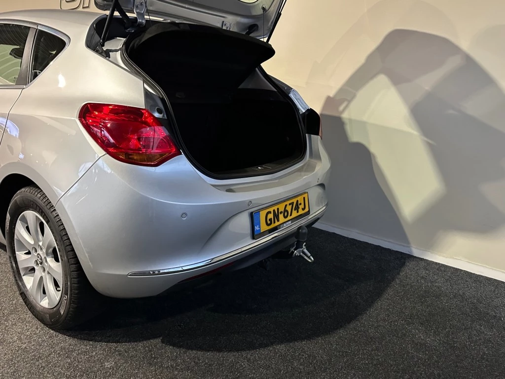 Hoofdafbeelding Opel Astra