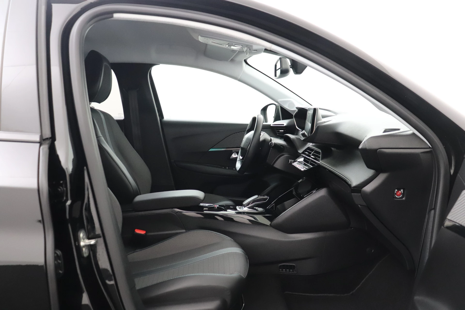 Hoofdafbeelding Peugeot e-208