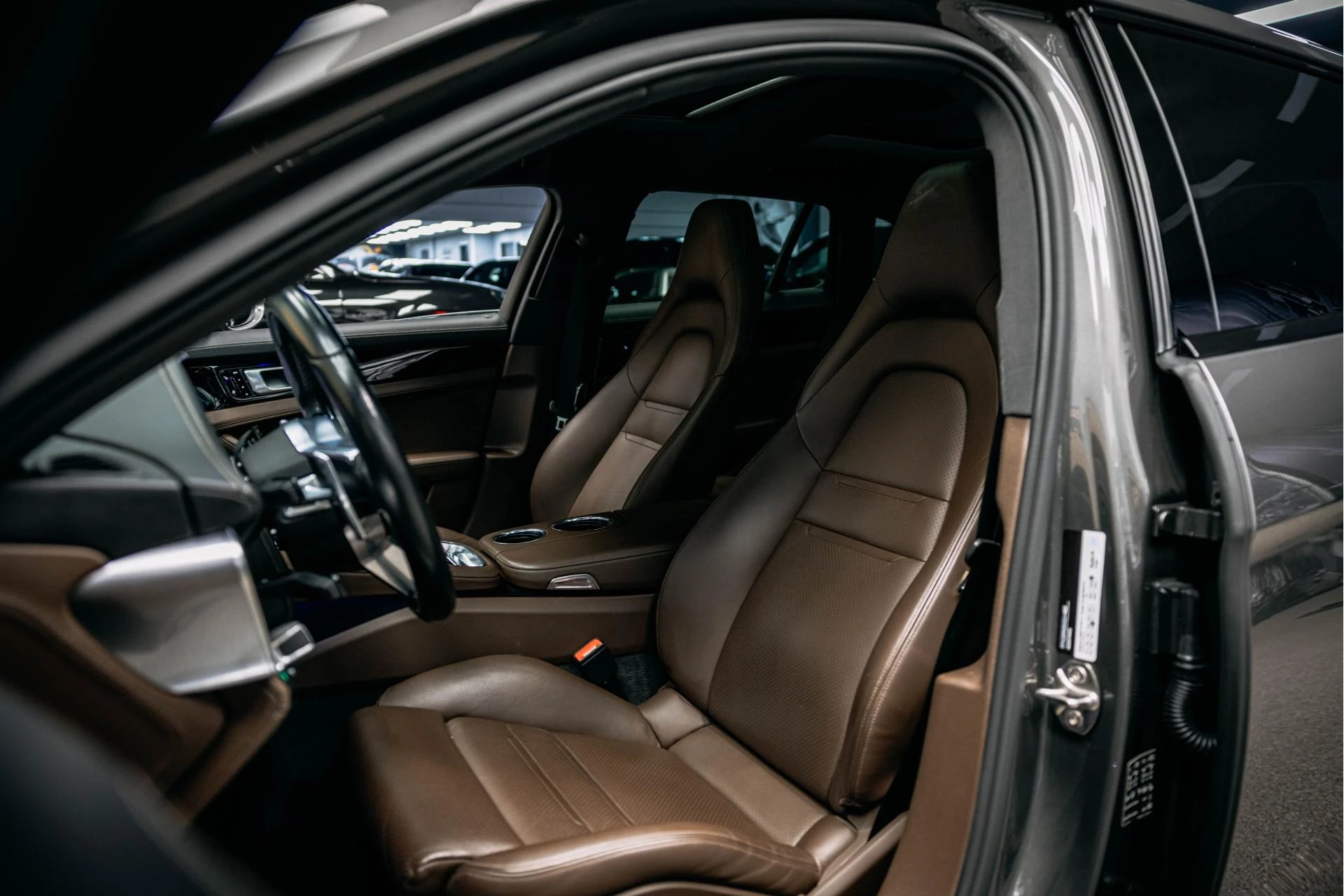 Hoofdafbeelding Porsche Panamera