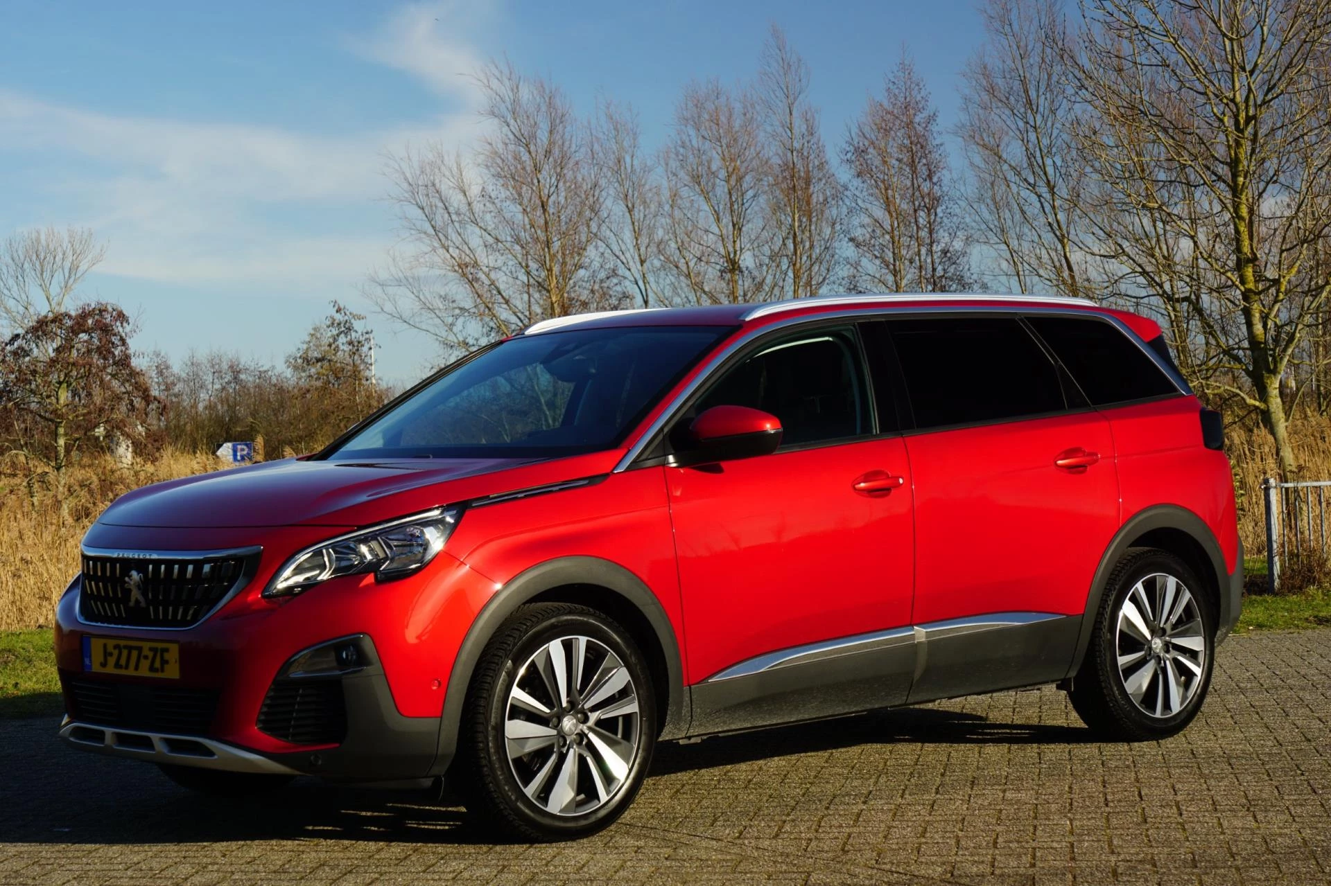 Hoofdafbeelding Peugeot 5008