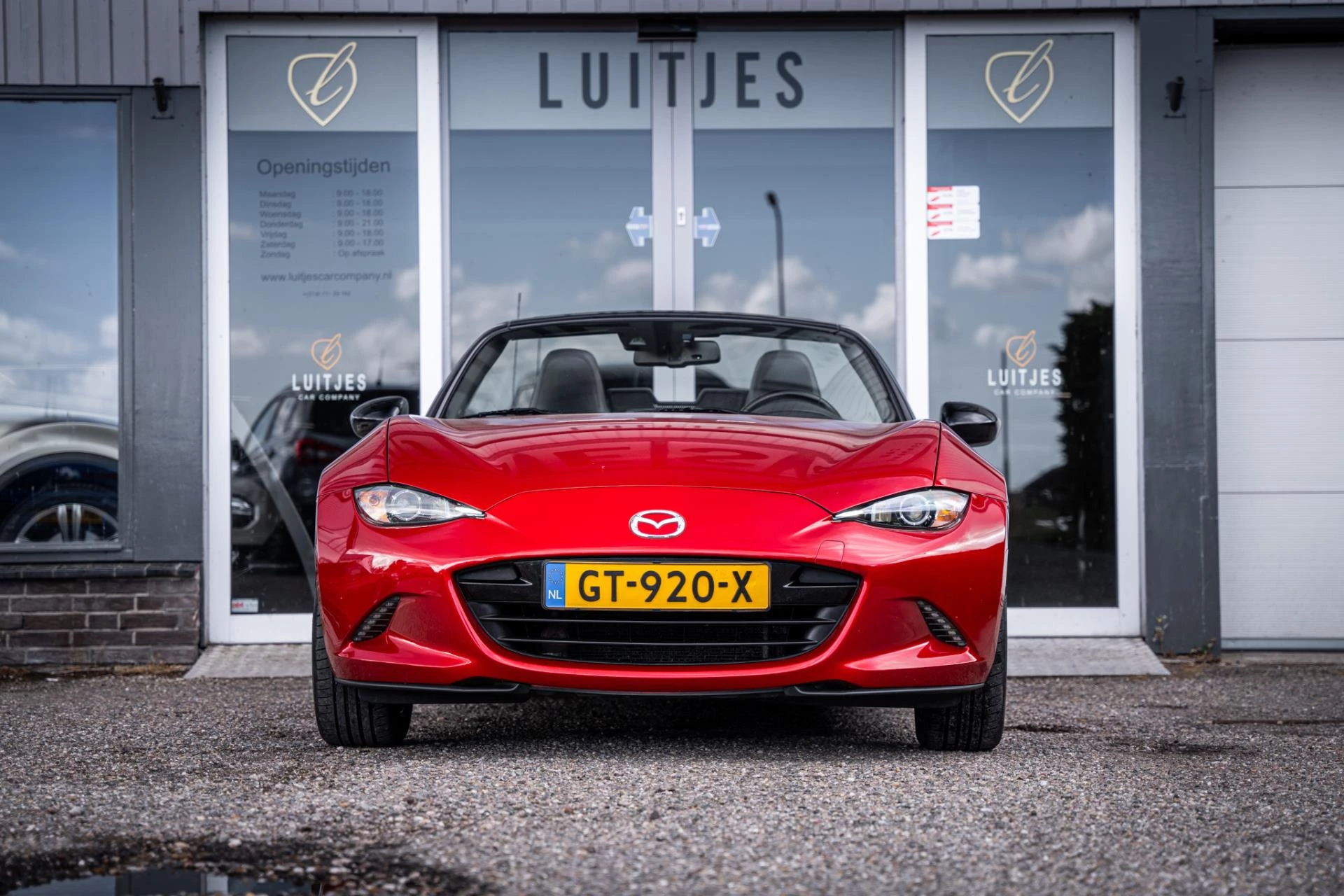 Hoofdafbeelding Mazda MX-5