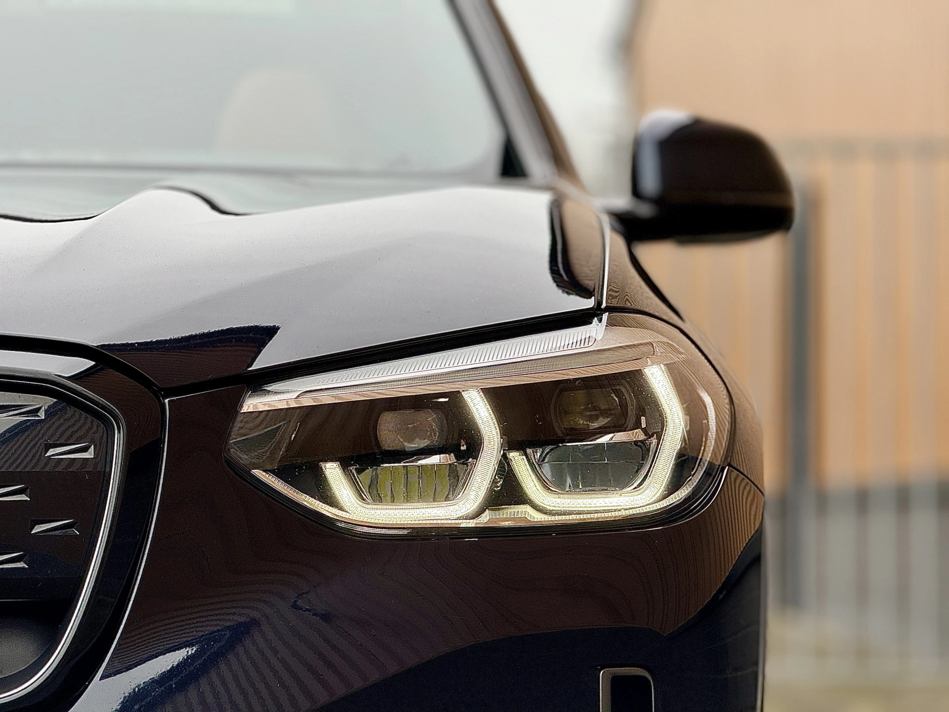 Hoofdafbeelding BMW iX3